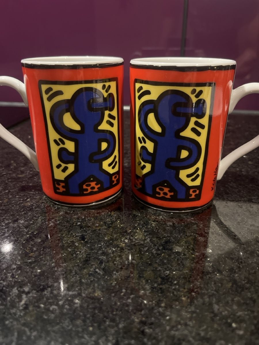 Tazze: Keith Haring Tassen – Usato da Adligenswil venduto da Freemartin