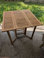 Gartentisch Holz klappbar braun guter Zustand