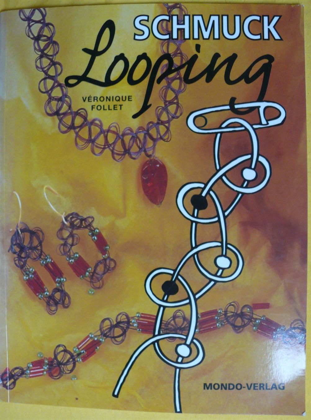 Libri: Schmuck Looping / Mondo 2002 - Elastischer Schmuck – Usato da Muttenz venduto da Negnuja