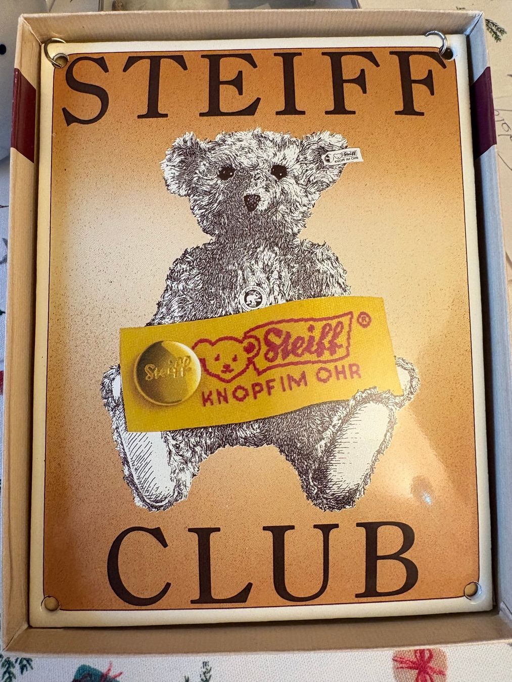 Steiff Schilder: Steiff-Club Emailschild – Neu (gemäss Beschreibung) aus Zürich von marlen.oehler