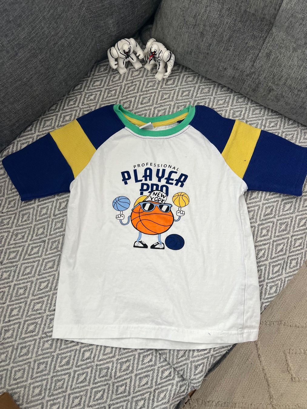 Camicie, T-shirt & Polo: T-SHIRT GR 116 MIT STRICKÄRMEL – Usato da Basel venduto da theo-g77
