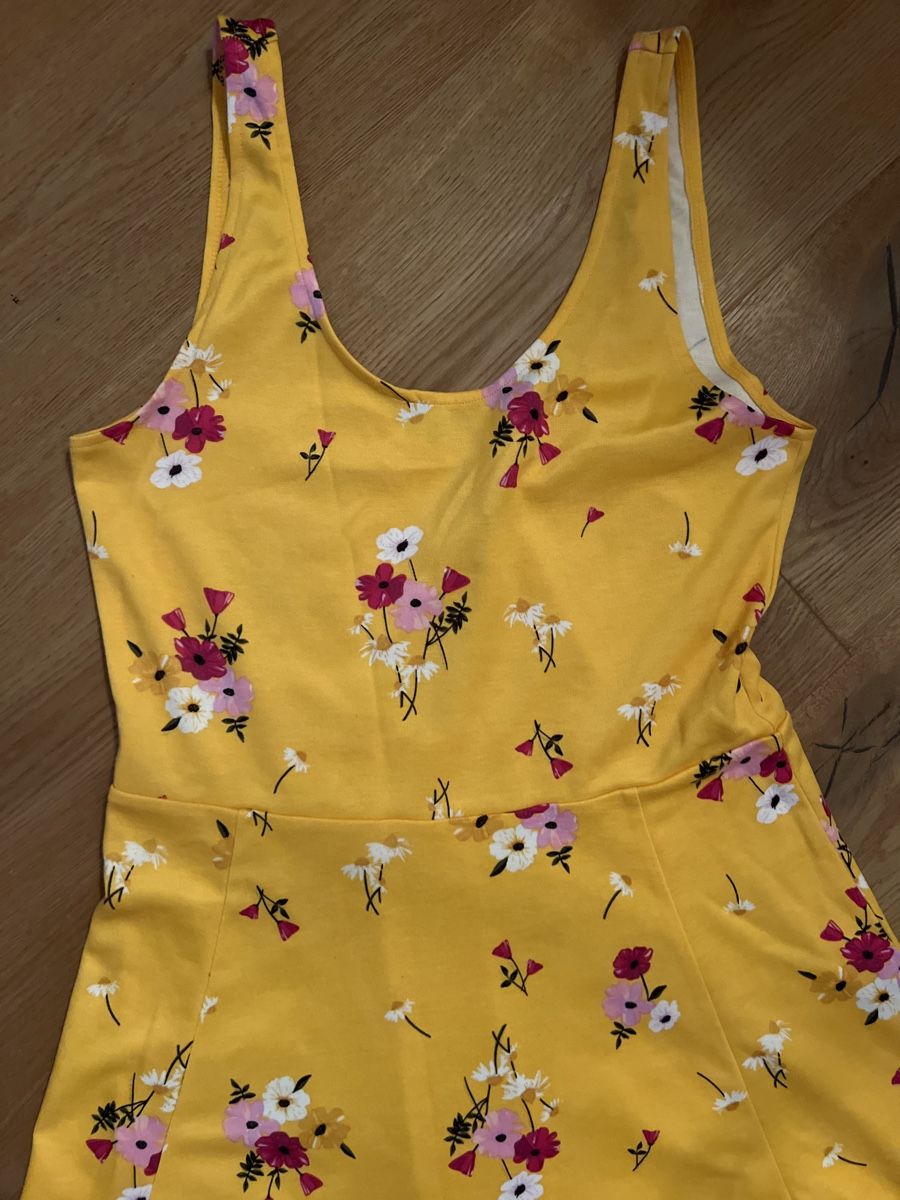 H&M Vestiti: Kleid Divided (H&M) – Usato da Davos Platz venduto da boom62 1