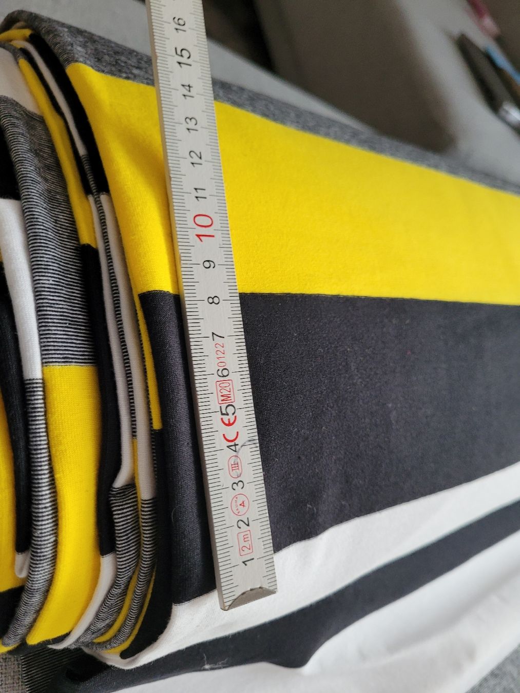 Tessuti: Baumwolle-Jersey-Stoff 15m – Nuovo (secondo la descrizione) da Spiez venduto da V.H.K. 1