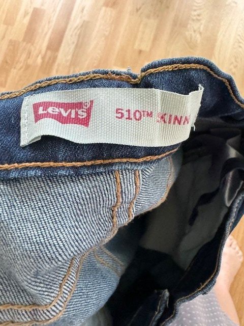 Pantaloni: Jeans Levis 510 Gr.176 – Usato da Wabern venduto da MagdalenaWabern 4