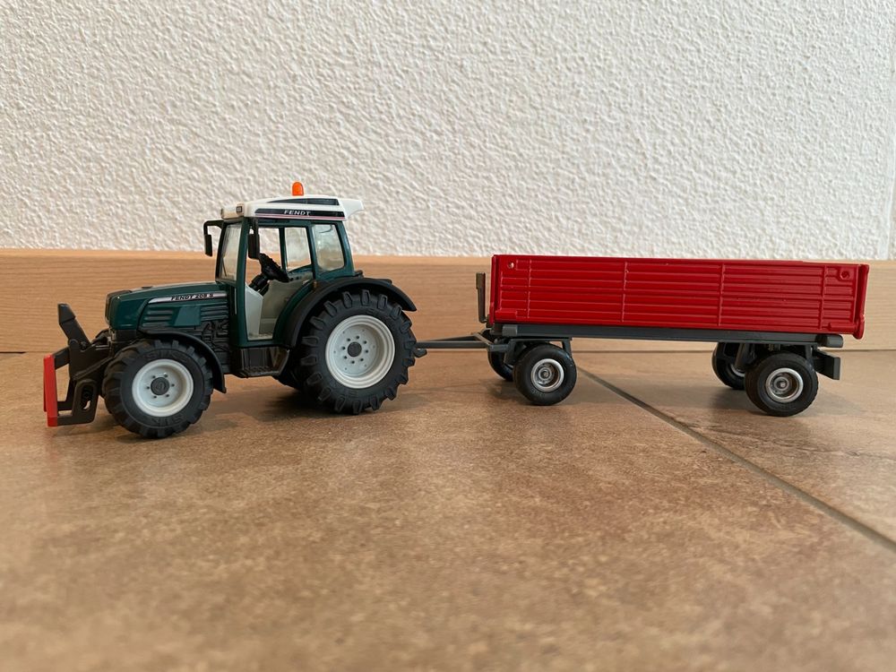 siku-fendt-208-s-mit-zweiachsanh-nger-kaufen-auf-ricardo