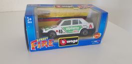 Alfa Romeo Giulietta Racing Alpilatte 1982 rares Metall 1:43