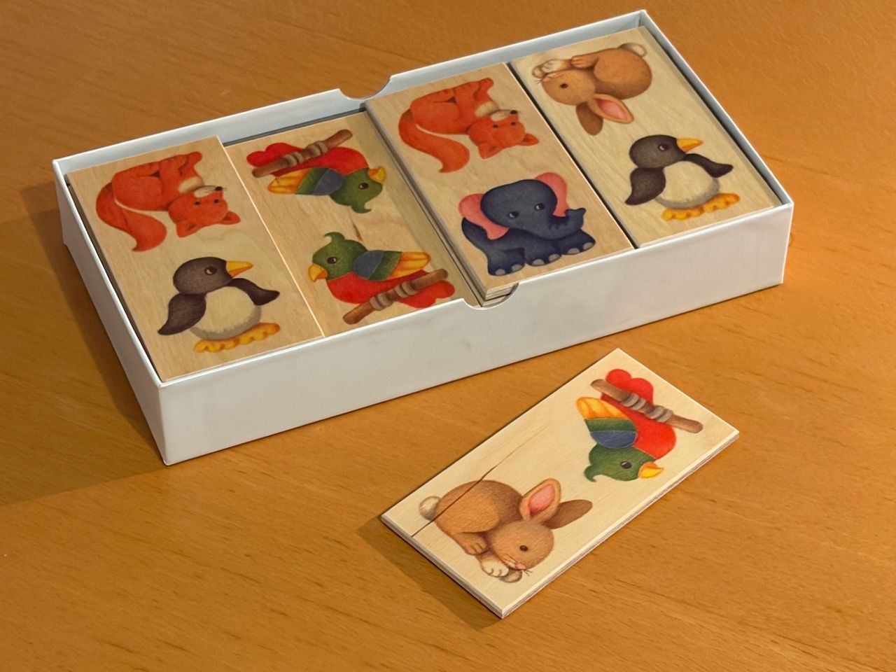Selecta Giochi: Tierdomino aus Holz – Nuovo (secondo la descrizione) da Liestal venduto da Paddington64