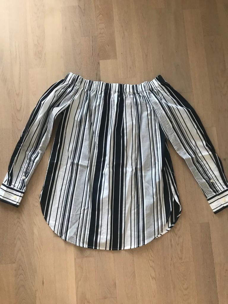 Ralph Lauren T-shirts: Tommy Hilfiger Cold Shoulder Shirt – Neuf (Voir description) à Zürich par burcak01