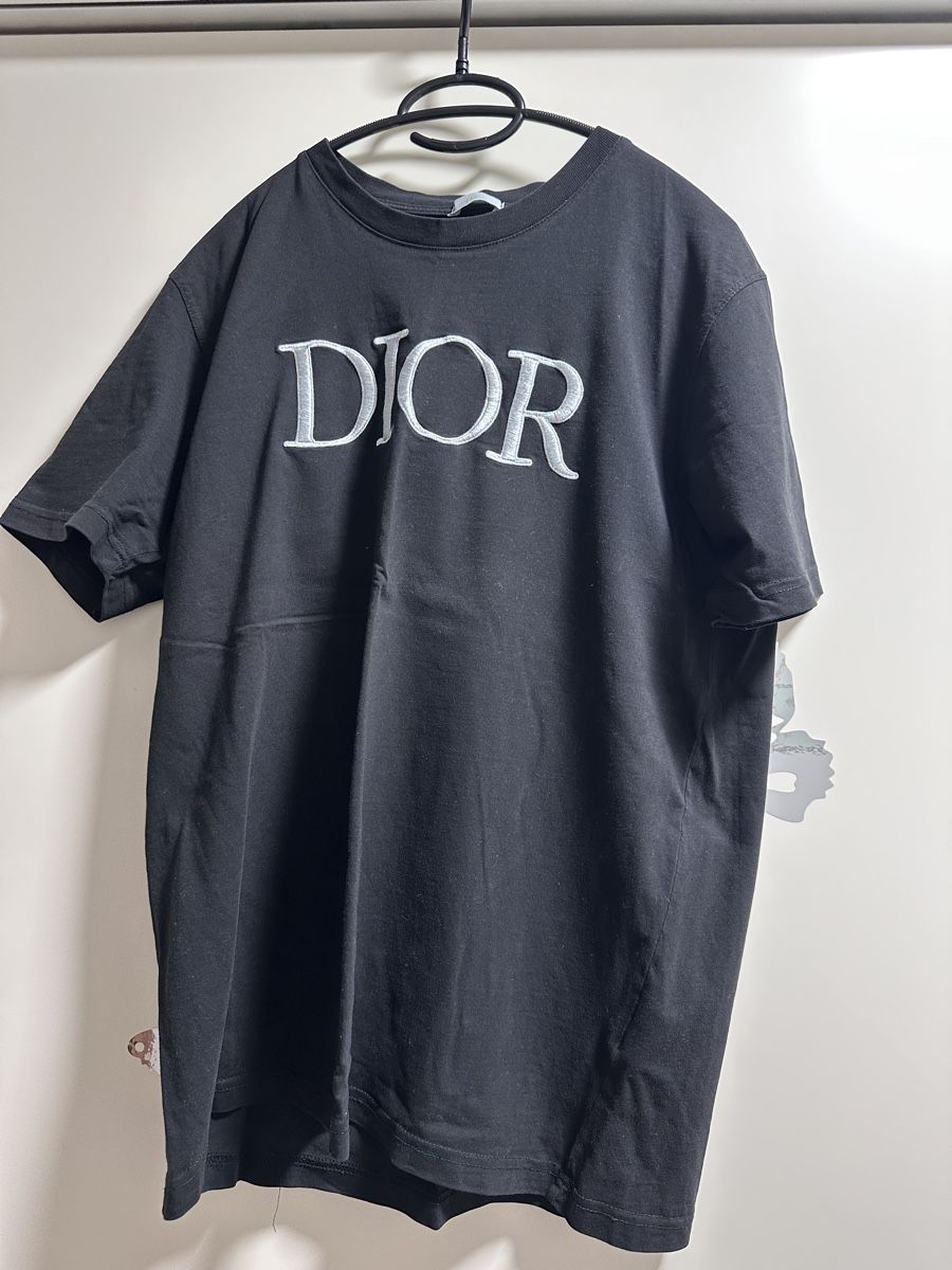 Dior T-shirt: Dior T-Shirt Schwarz Grösse M – Nuovo (secondo la descrizione) da Oberurnen venduto da nes_8xqt