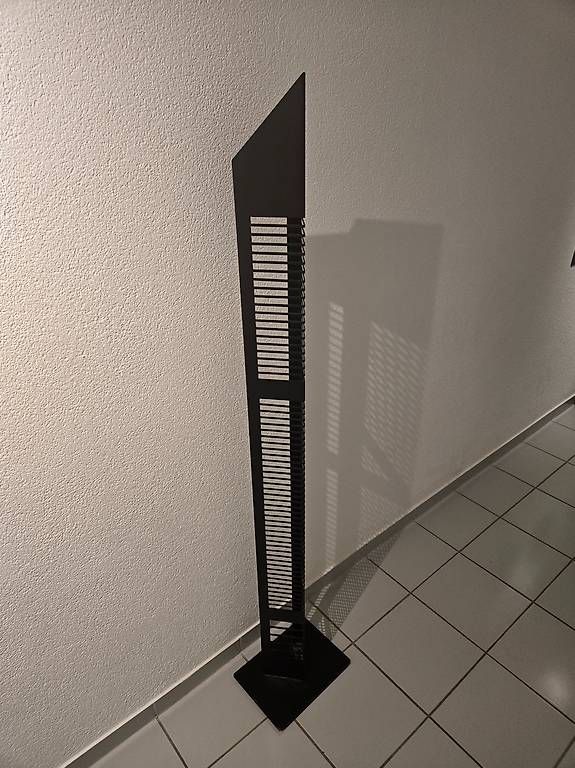 Racks & Supports: CD/Platten Ständer Schwarz – D'occasion à Kloten par Kenneth_Iselin