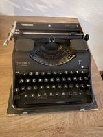 Klassische Hermes Media Schreibmaschine - Sammlerstück!