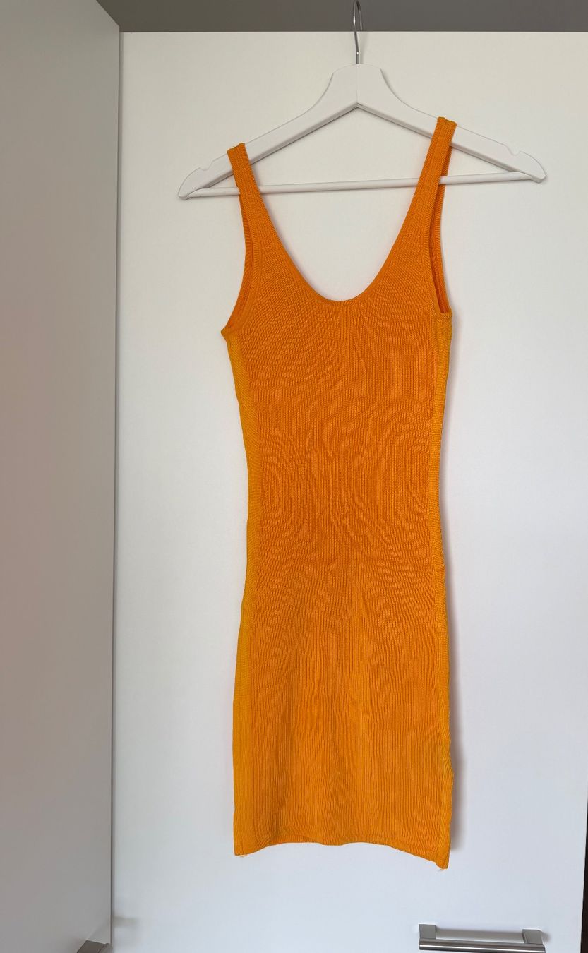 H&M Robes: Kleid orange kurz – D'occasion à Staufen par am_clothing 4
