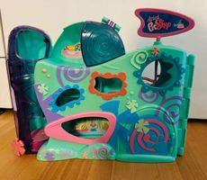 Littlest Pet Shop Haus