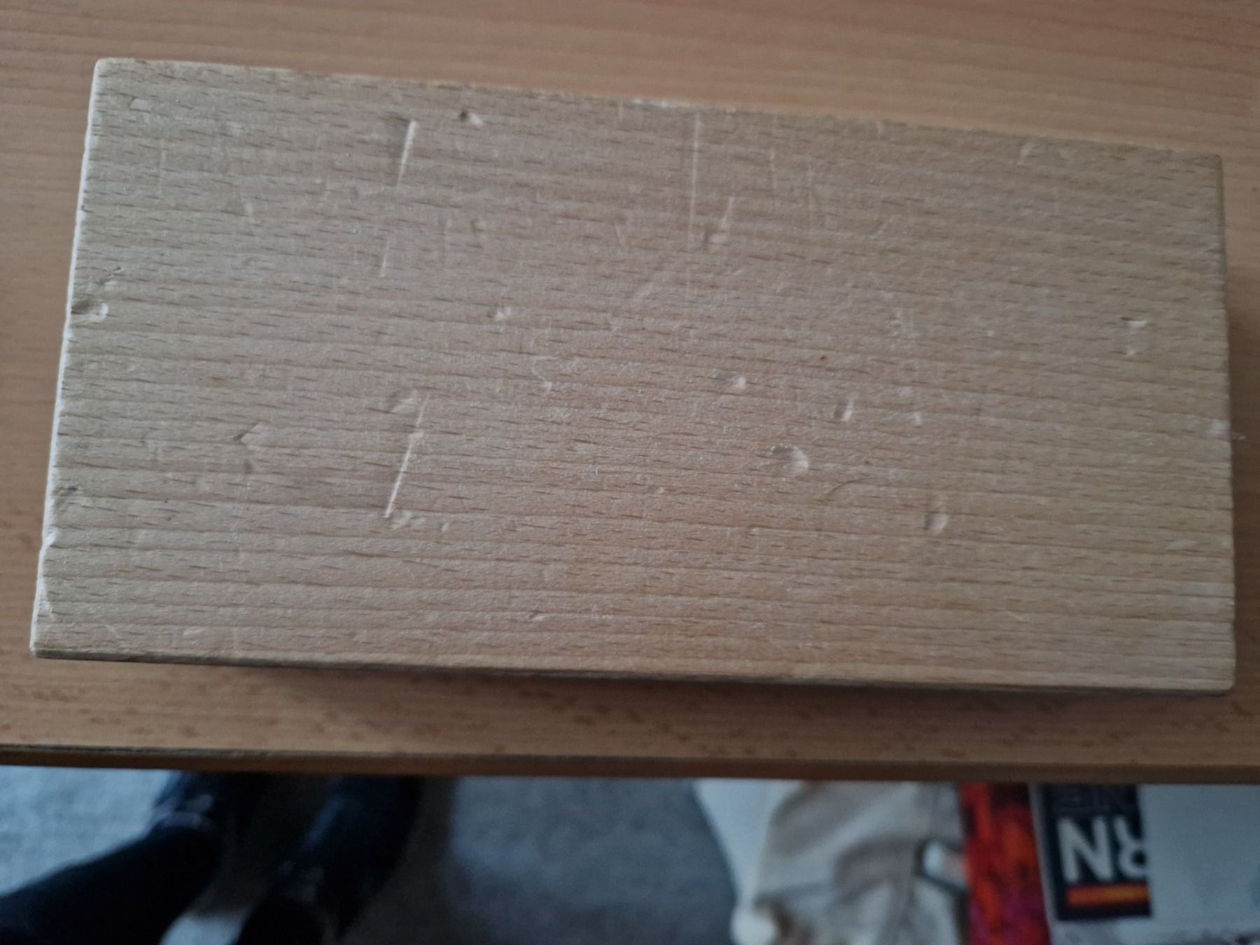 Articoli in legno: Zwei Holzklotz – Usato da Wettingen venduto da Sweety007 1