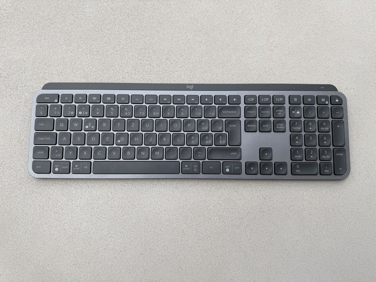 Logitech Tastiere: MX Keys Tastatur – Nuovo (secondo la descrizione) da Wolfhausen venduto da HelloSun03