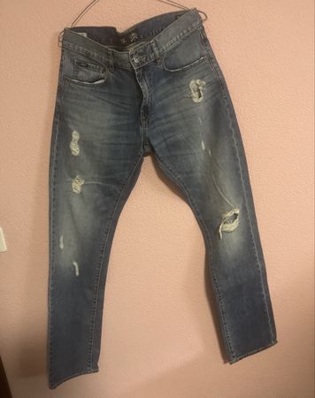 Jeans Uomo Strappati - Perfetti per un Look Casual!