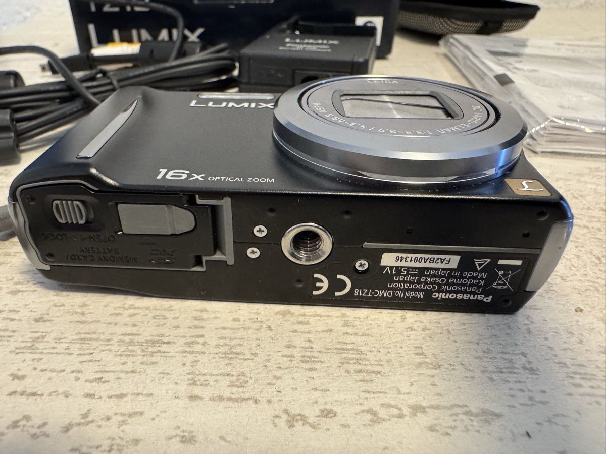Panasonic Fotocamera: Panasonic lumix tz-18 Digitalkamera – Usato da Zunzgen venduto da milesdavis76 4