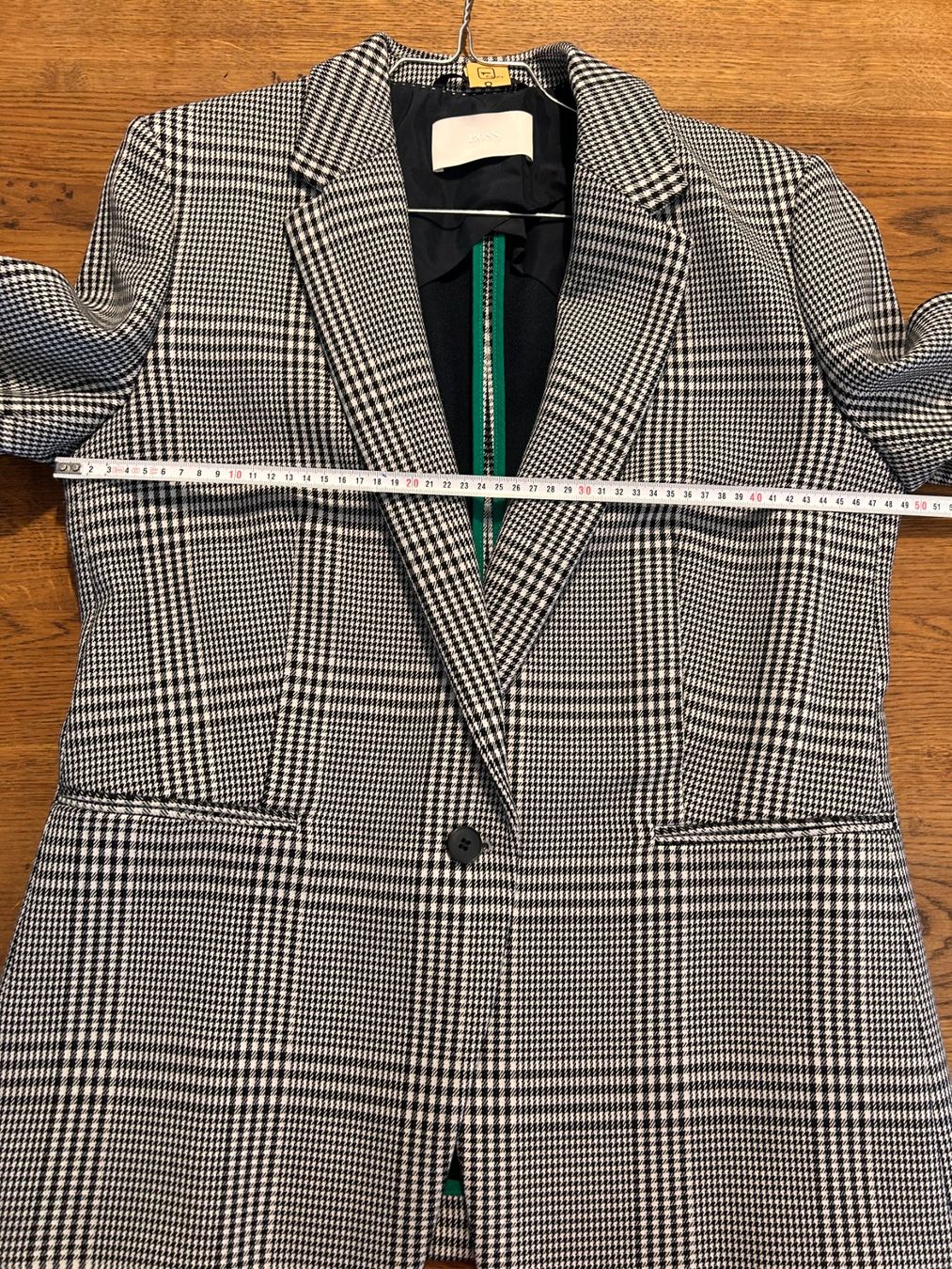 Hugo Boss Giacche: BOSS blazer - size CH40 – Usato da Vaglio venduto da Arabella1973 1