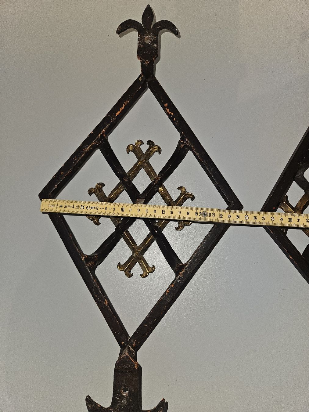 Griglie e Inferriate: Fenster Gitter Schmiedeisen – Usato da Hauptwil venduto da Schwertfisch24 4