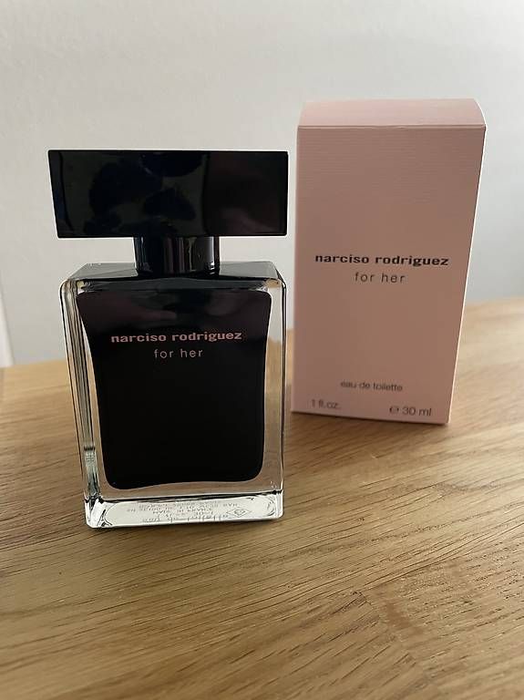 Parfum & Eau de Toilette: Narciso Rodriguez For Her, EdT – Gebraucht aus Zürich von Abraflu