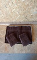 2 Badetücher + 2 Handtücher, Farbe Braun, Neu!