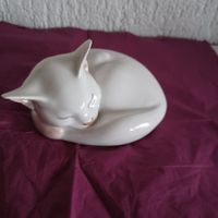 Süsse, schlafende Katze von Royal Kopenhagen