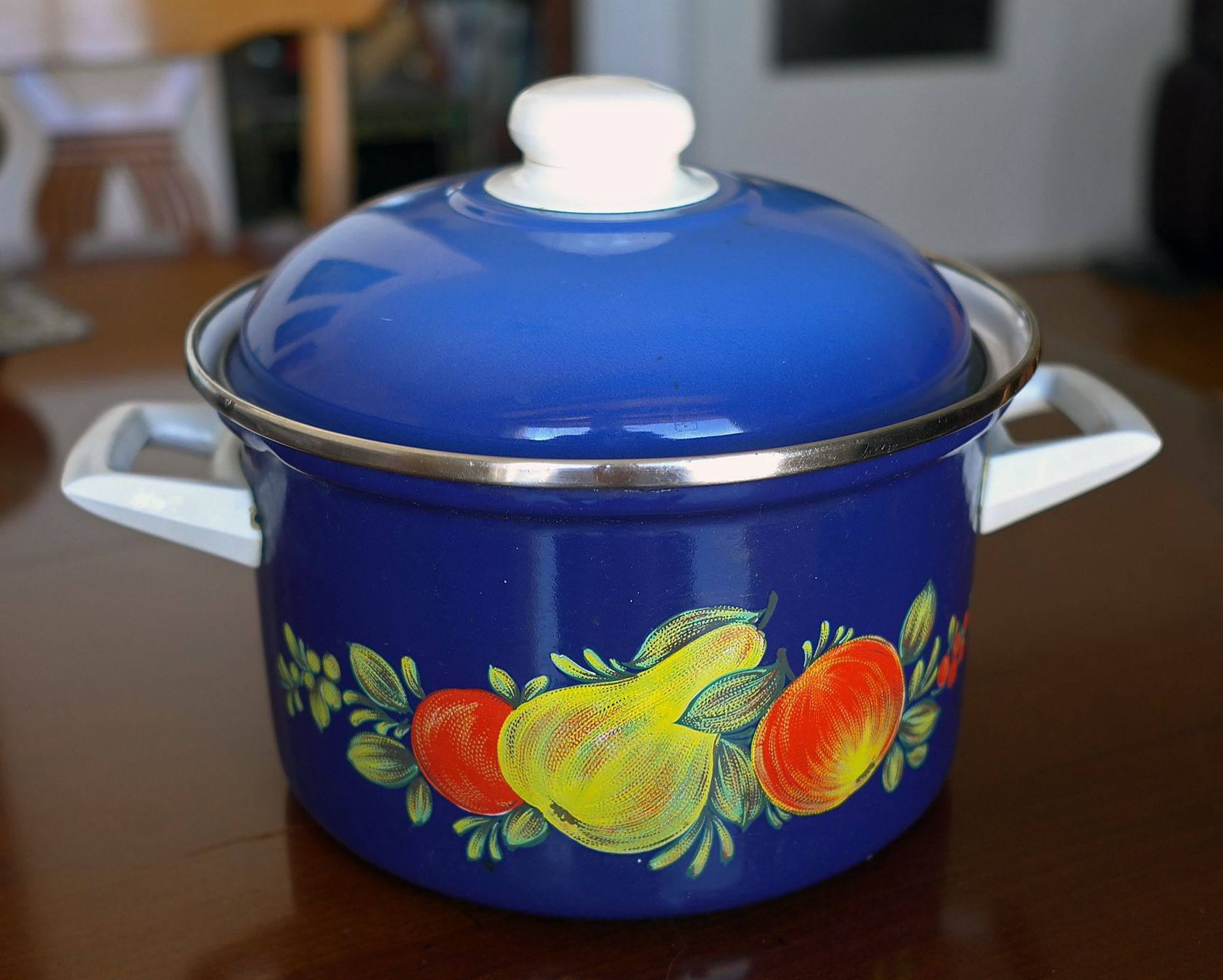 Pentole: Enameled heavy casserole w/lid, used – Usato da Geneve venduto da sebastian01
