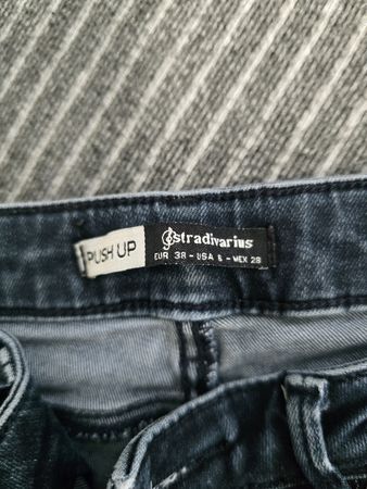 Stradivarius Jeans, Gr. 38,