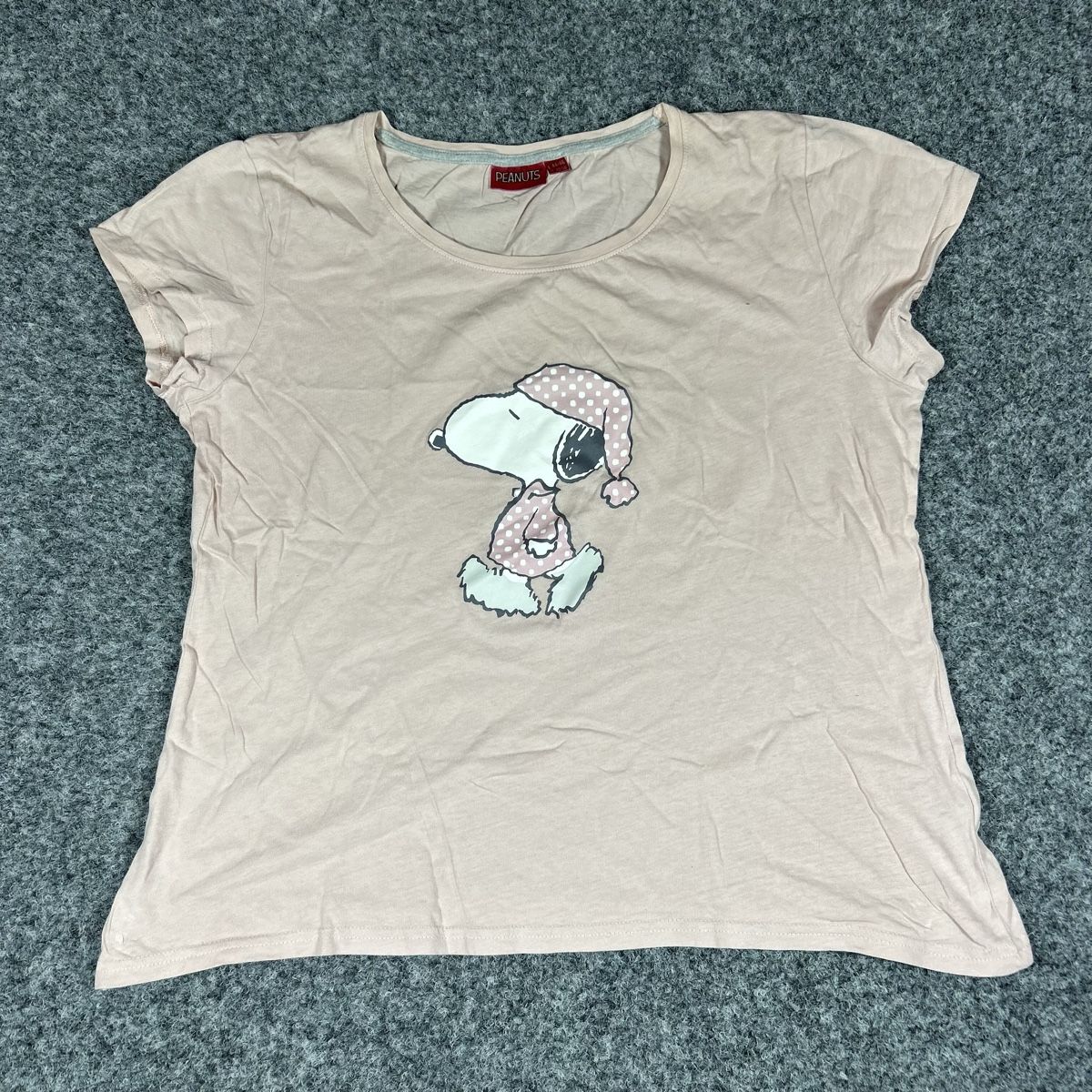T-shirt: Peanuts Snoopy shirt  – Usato da La Sagne NE venduto da Matlasape