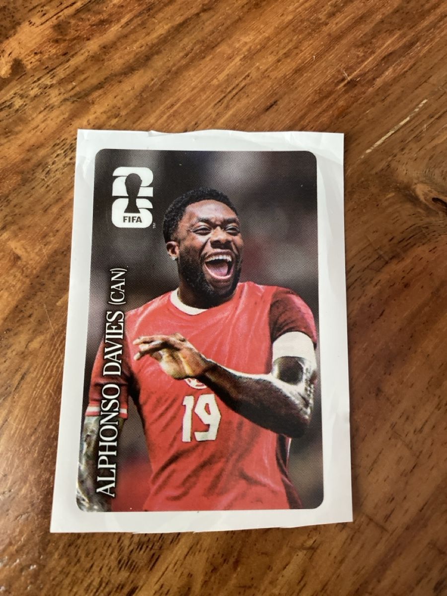 Albums: Cola Sticker Alphonso Davies – Neuf (Voir description) à Bern par Bern.27