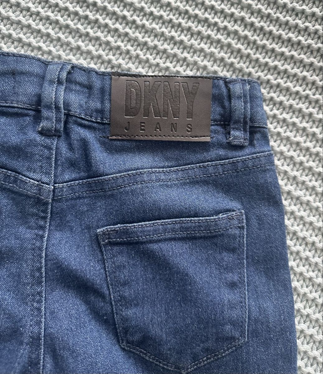 DKNY Pantaloni: Neue Jeans DKNY – Nuovo e nell'imballaggio originale da Dürrenroth venduto da tvy_bh56 6