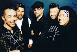 Manfred Mann's Earth Band Autogramm signiert Foto 20x30cm