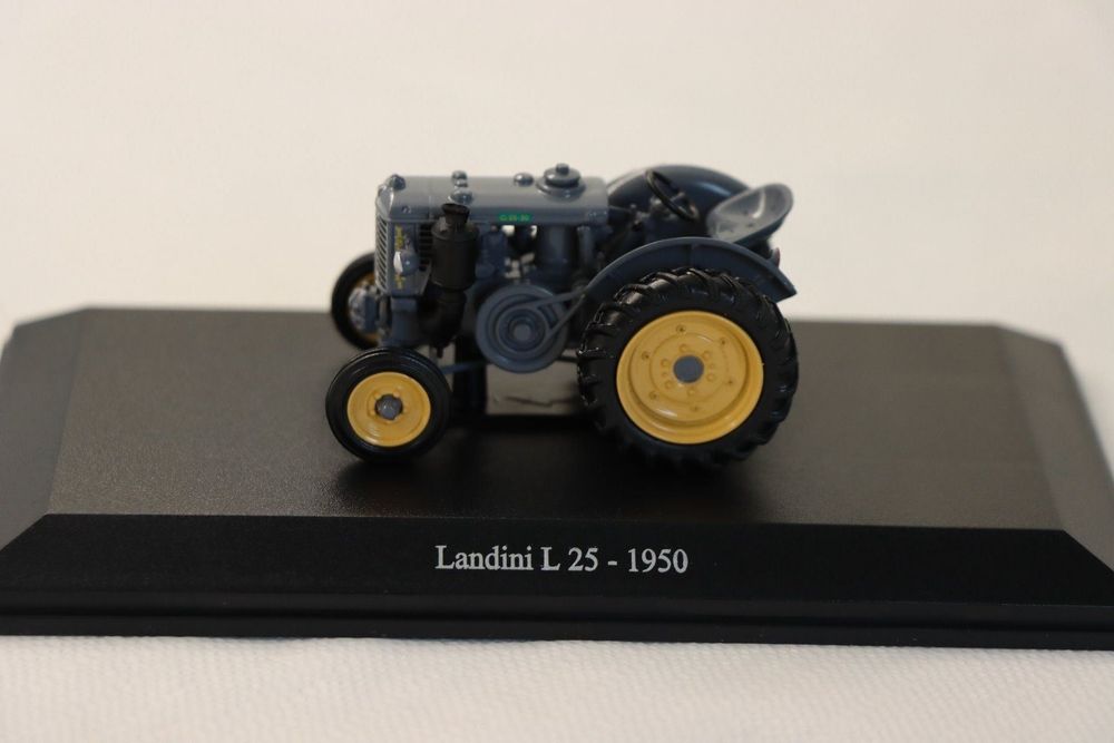 Trattore LANDINI L25 Del 1950 In Scala 1:43 &ndash; Universal Hobbies &ndash; Edizione Speciale
