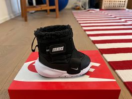 Nike Herbst/Winter Stiefel 19.5, neu in Originalverpackung