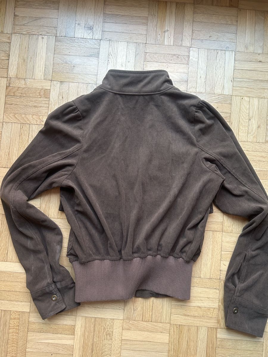 Giacche: Braune Cord Jacke mit engem Bund – Usato da Zürich venduto da lea_8ks7 1