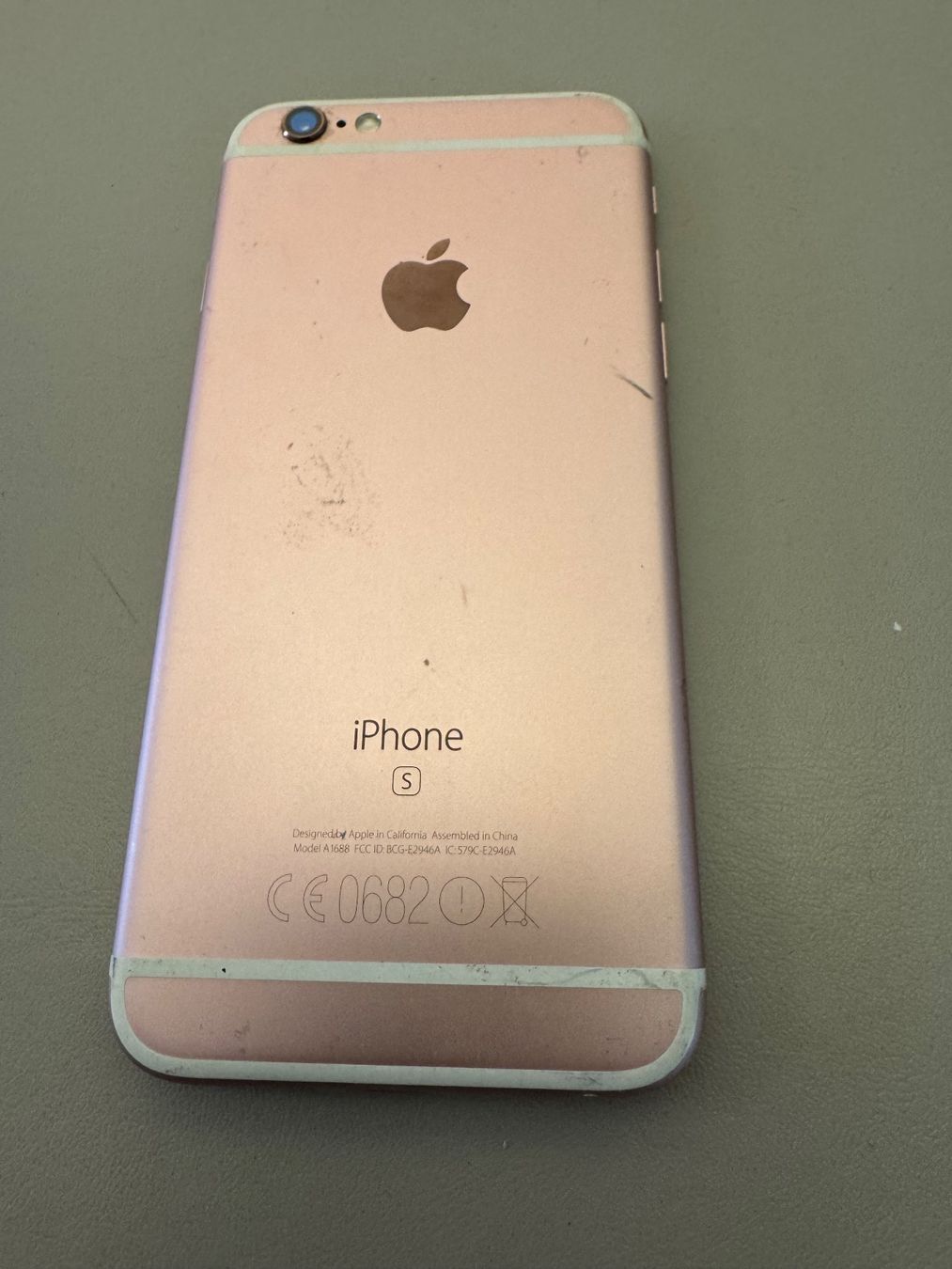 Apple Telefoni cellulari / Smartphones: iPhone 6s – Difettoso da Adliswil venduto da Busys 1