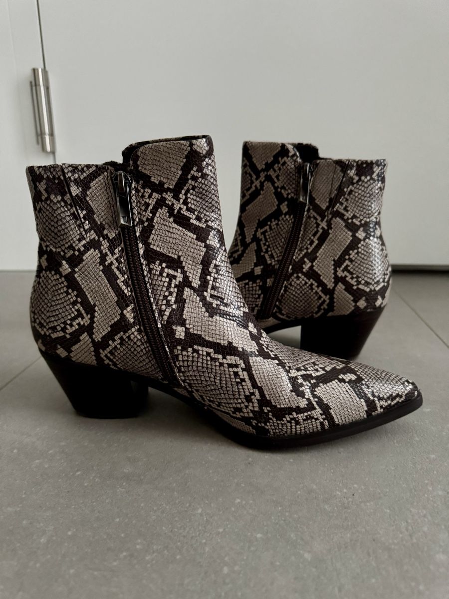 Scarpe da donna: Stiefeletten Leder Schlangenmuster, Gr. 39 – Usato da Zürich venduto da _luise_ 3