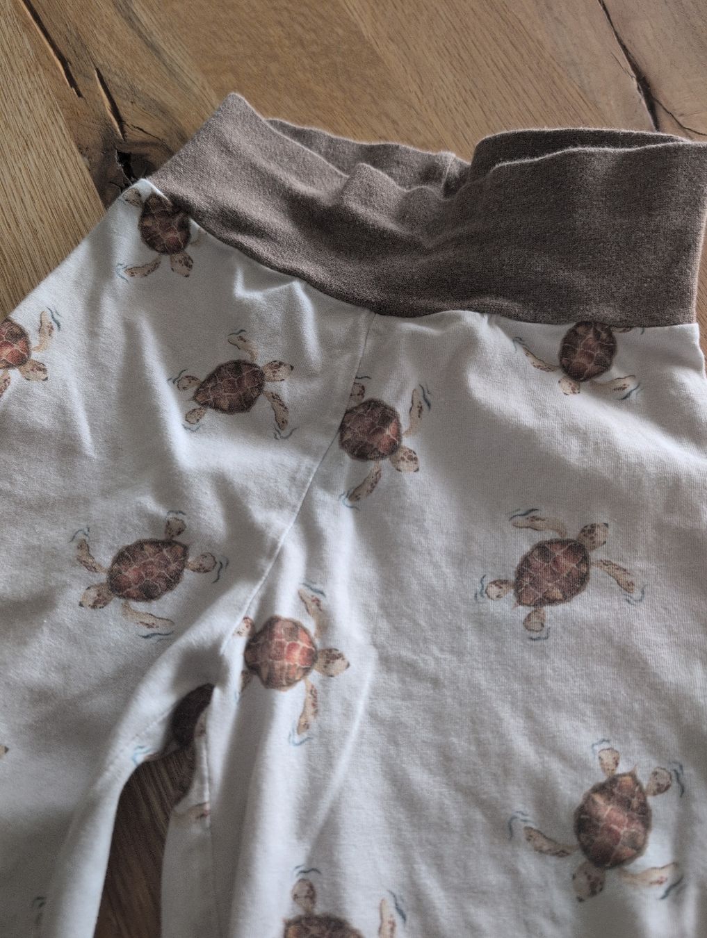 Ensembles coordonnés: handmade Pumphose und Oberteil – D'occasion à Kaisten par Graeffhome 2