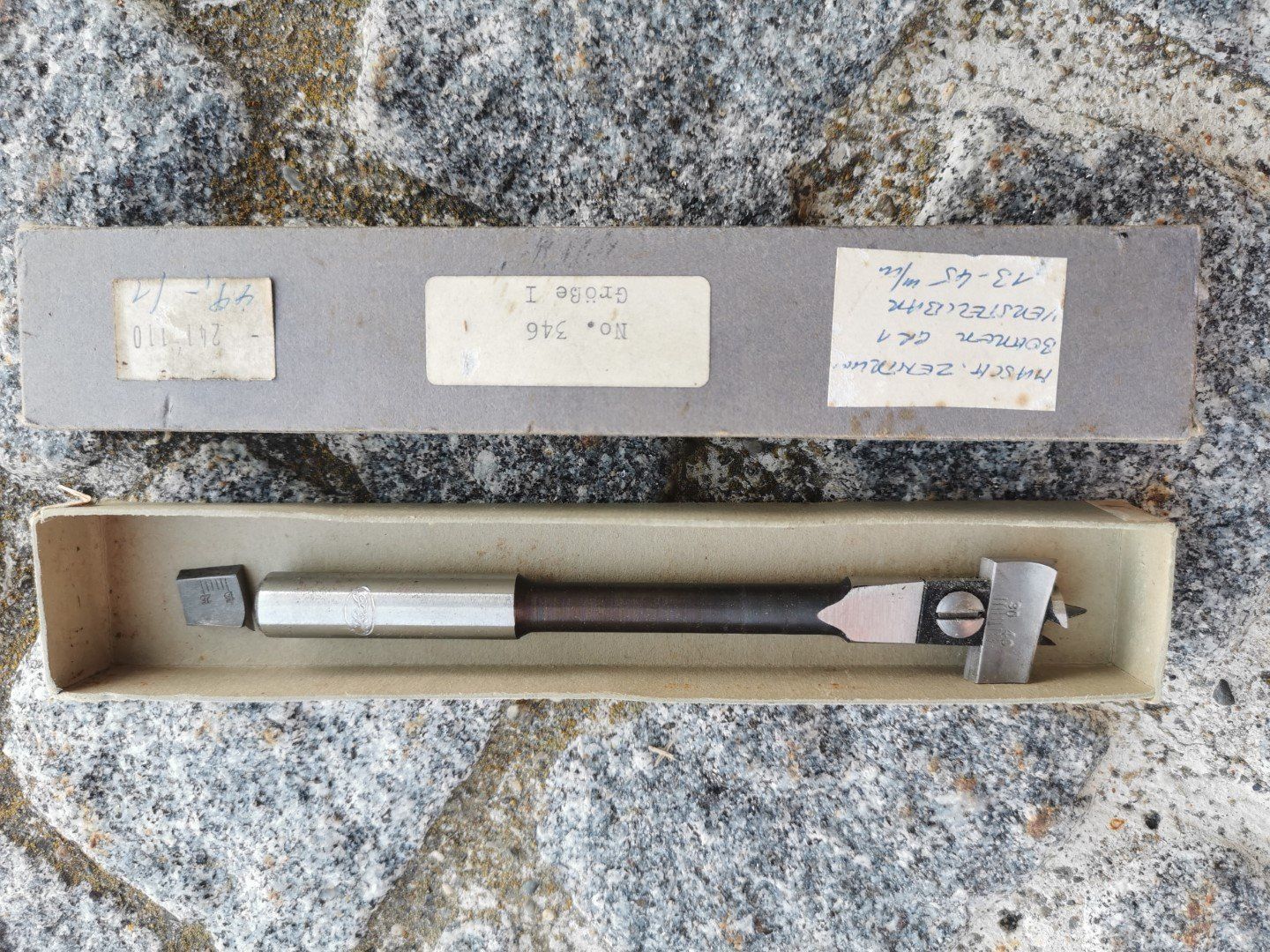 Tutti gli attrezzi: Vintage Werkzeug-Schrank – Usato da Speicher venduto da joreim 4
