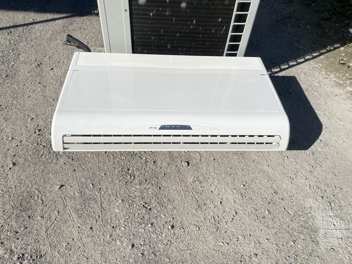 Climatiseurs: Split klima airwell 7.1 kw – D'occasion à Effretikon par Metiiiii 9