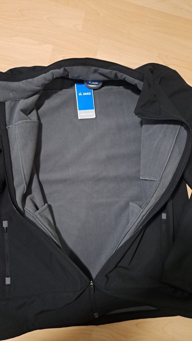 Jako Jacken: JAKO Sportjacke schwarz Gr. L – Neu (gemäss Beschreibung) aus Winterthur von Dream_of 3