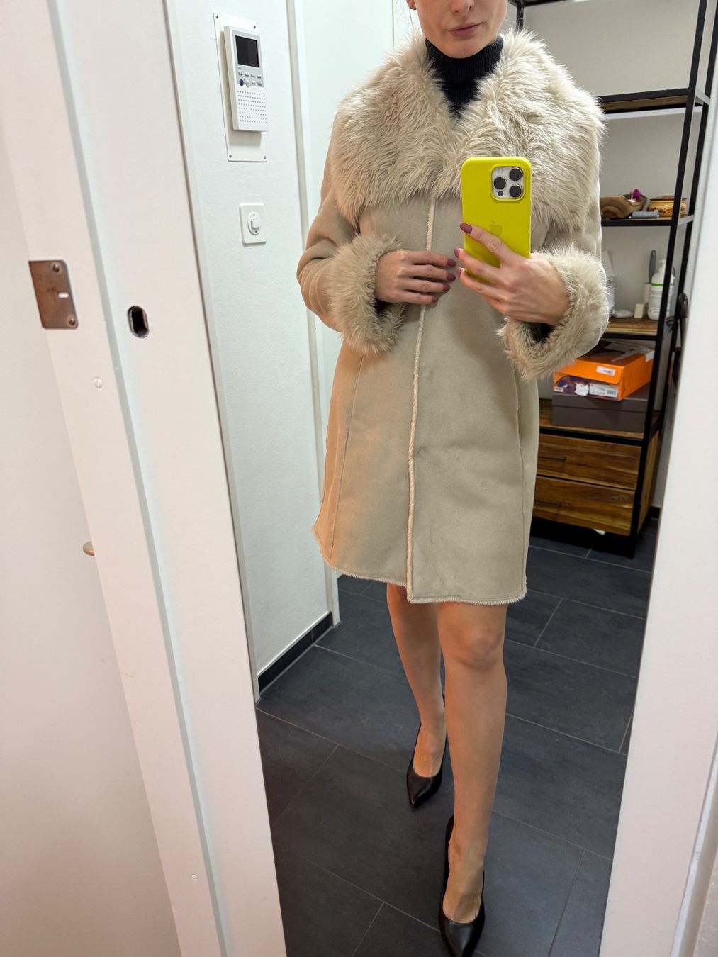 Cappotti: 1. 2. 3. PARIS Winter coat – Usato da Basel venduto da dar_ch4051