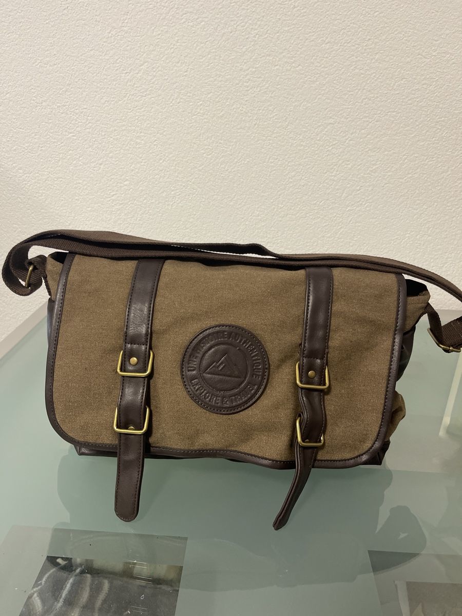 Borse: Tasche zum Umhängen – Nuovo (secondo la descrizione) da Ueberstorf venduto da ojas23