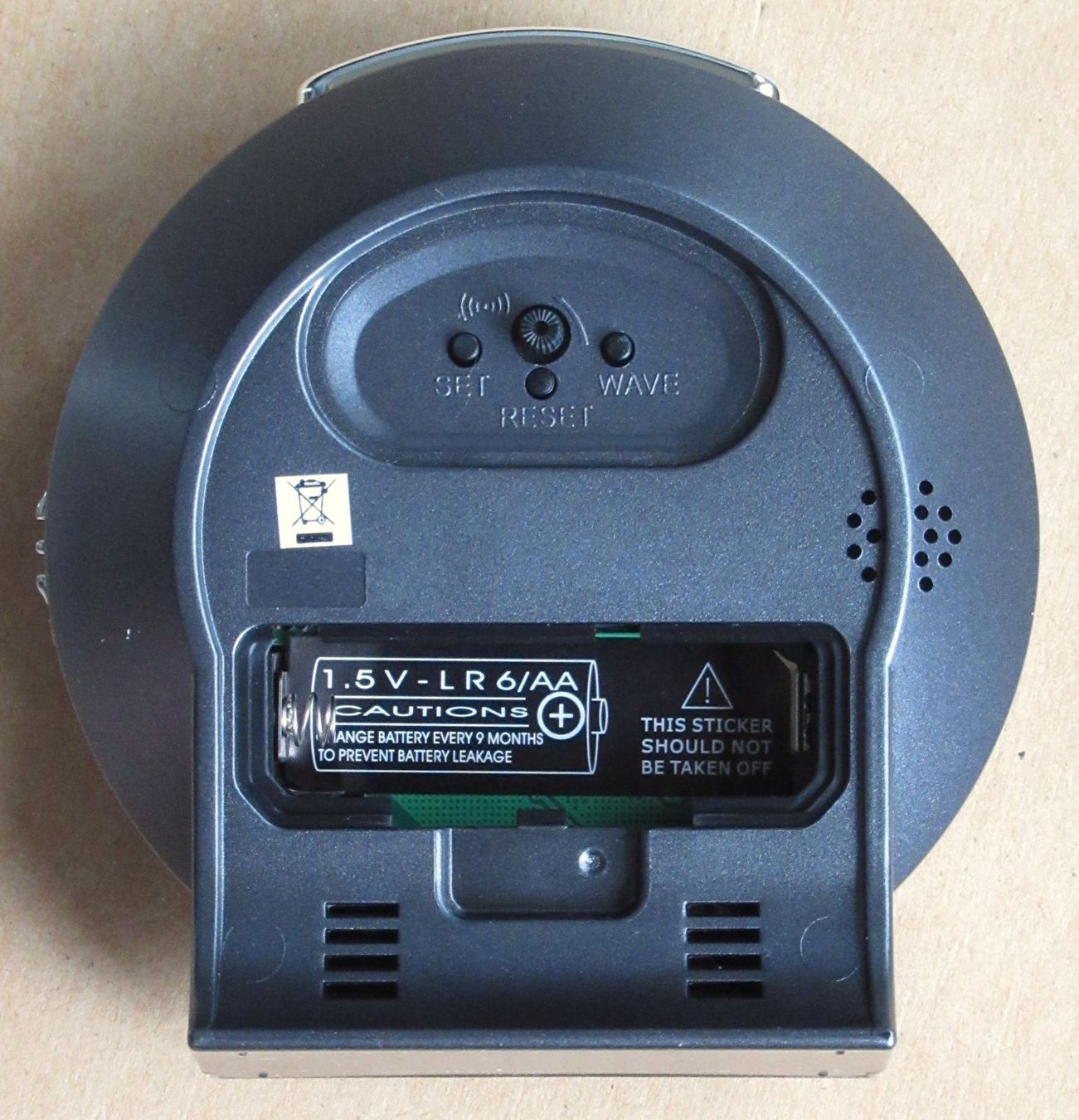 Europa Wecker: original EICHMÜLLER since 1950 Radio Controlled – Neu und originalverpackt aus Lohn-Ammannsegg von rrrikko 5