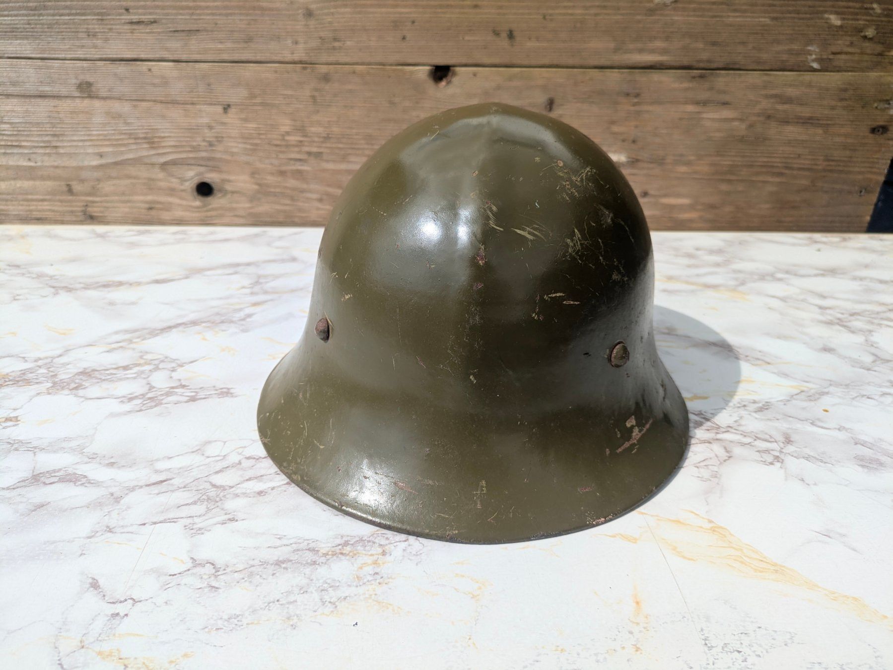 Uniformi & Effetti personali: Bulgarischer Stahlhelm M36 Typ A – Usato da Buttisholz venduto da SoldatenKammer 5