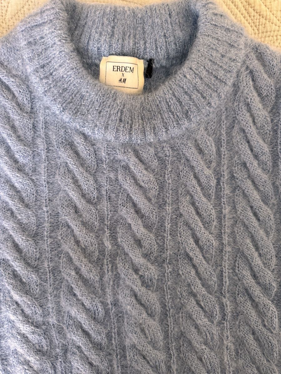 Maglioni & Felpe: Pull ERDEM x H&M bleu ciel angora – Usato da Les Acacias venduto da Janar 2