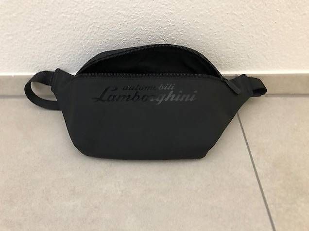 Sacs: Lamborghini Taschen (3 Stück) – D'occasion à Pfäffikon SZ par Roccobeiricardo 2