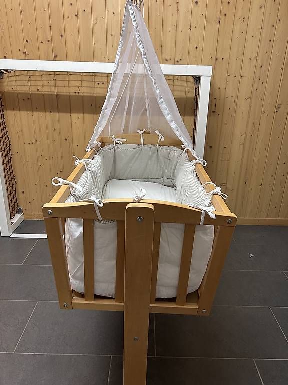 Culle: Stubenwagen Baby – Usato da Tafers venduto da genilloud8 2