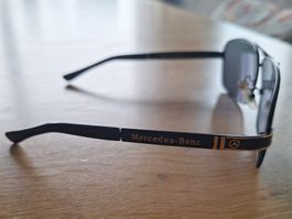 Mercedes Sonnenbrille mit Etui