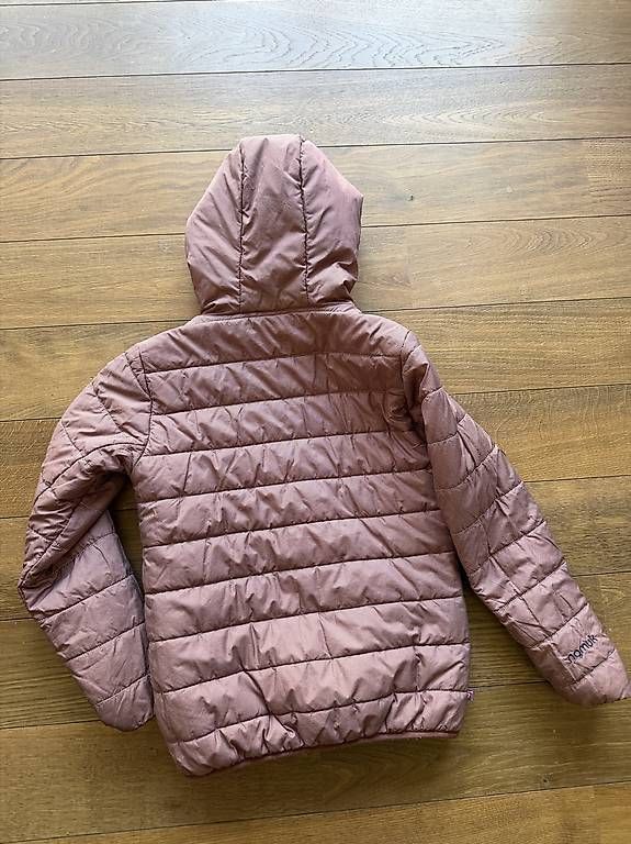 Vestes & Manteaux: Namuk, wendbare PrimaLoft Jacke, 146 mit Fehler – D'occasion à Glattfelden par pexx79 2